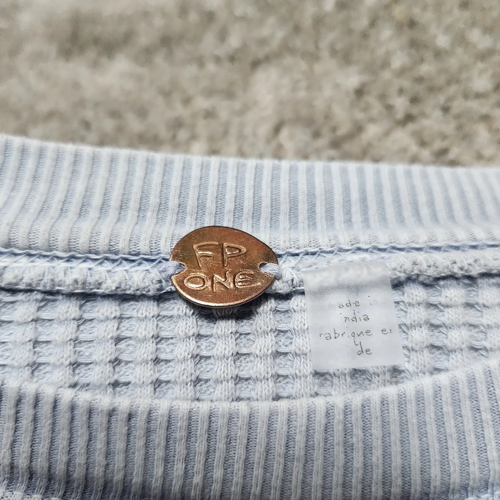 Free People One Wesley Thermal Top Size Medium Blue Moon Crop Cuffed Waffle Knit